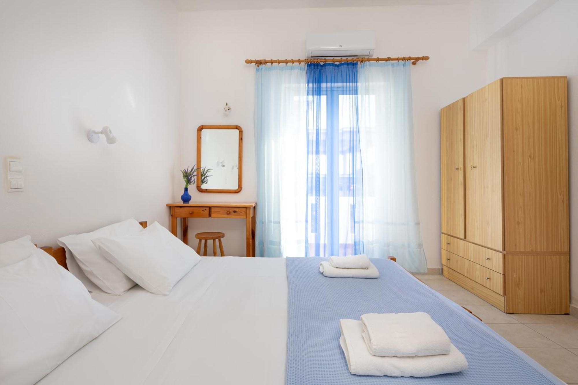 Alexis Apartments Stavrós Екстериор снимка